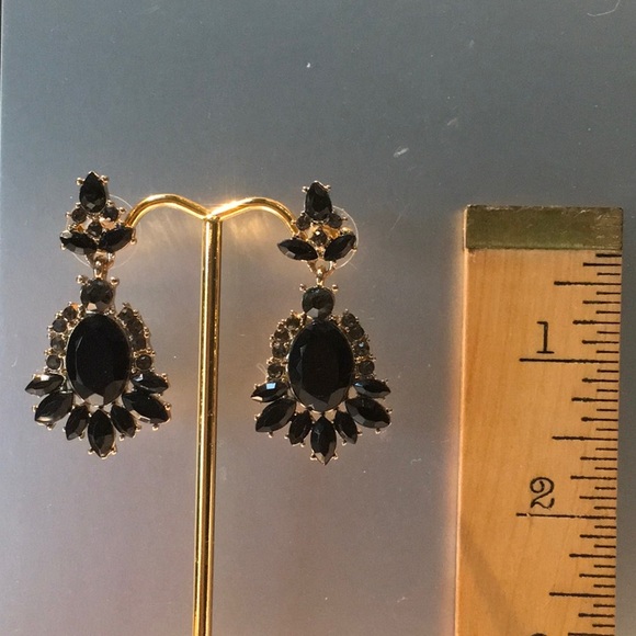 Black rhinestone/gold tone drop/dangle post earrings EUC Gorgeous sparklers - Picture 2 of 10